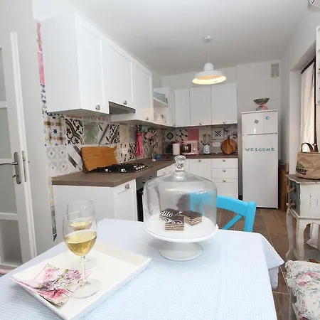 Apartments Apollonio Rovinj Buitenkant foto